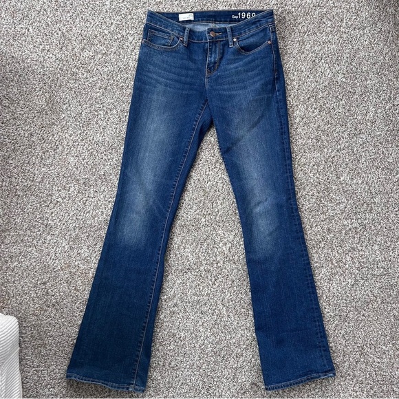 GAP Classic Blue Denim Sexy Boot Cut Jeans Medium Wash Casual 27 Long - Picture 1 of 6